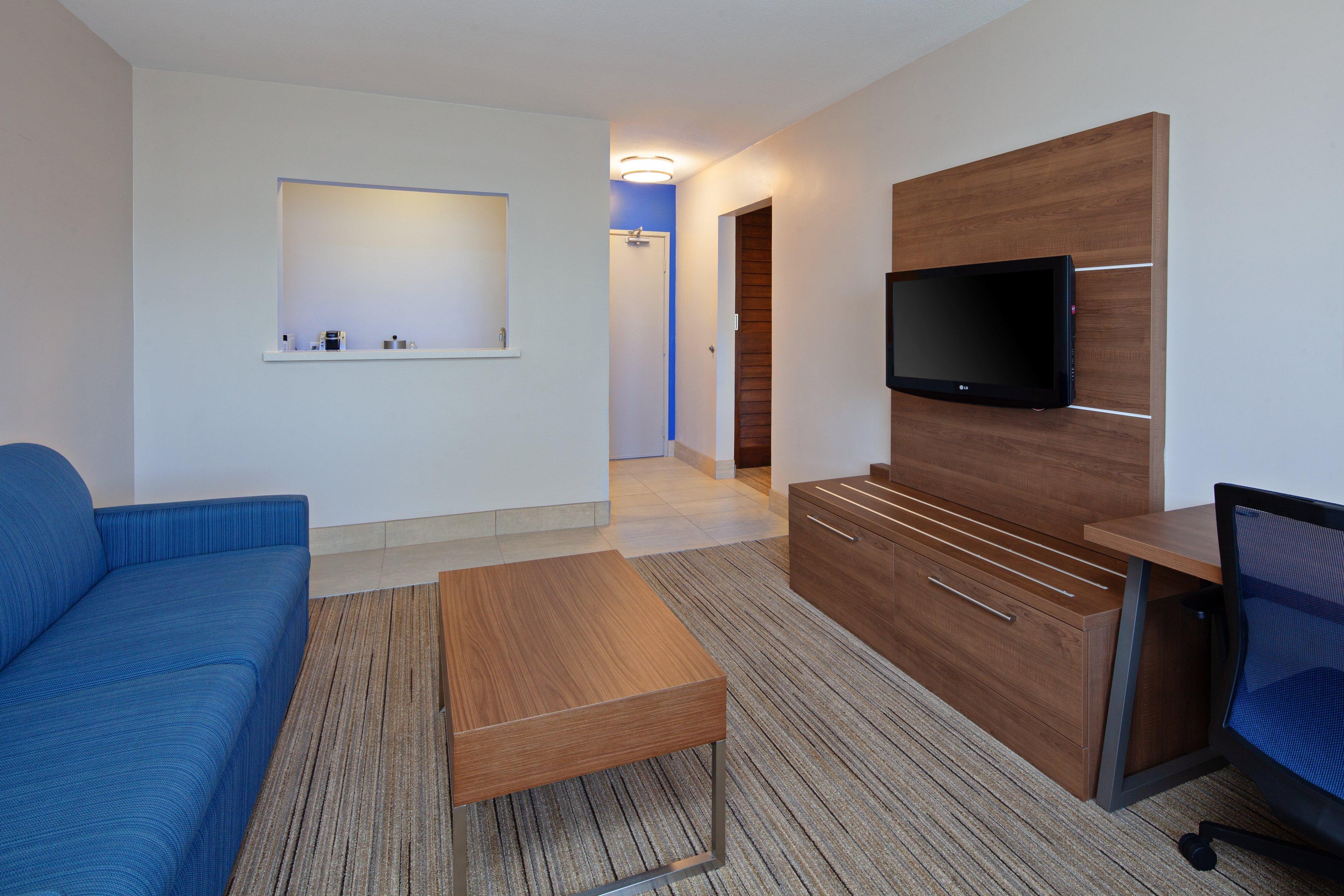 Holiday Inn Express Hotel & Suites San Diego-Escondido By Ihg Bagian luar foto