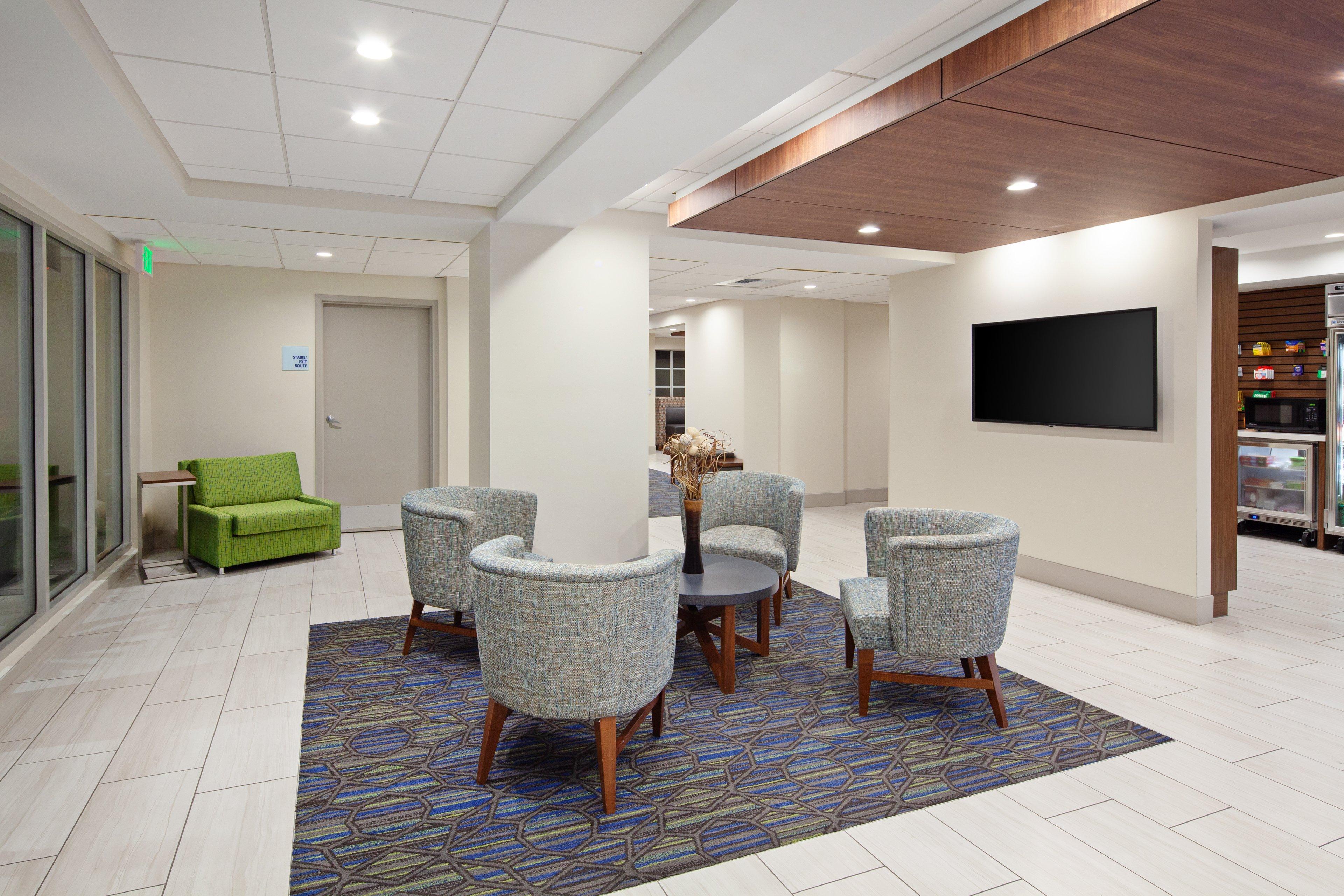 Holiday Inn Express Hotel & Suites San Diego-Escondido By Ihg Bagian luar foto