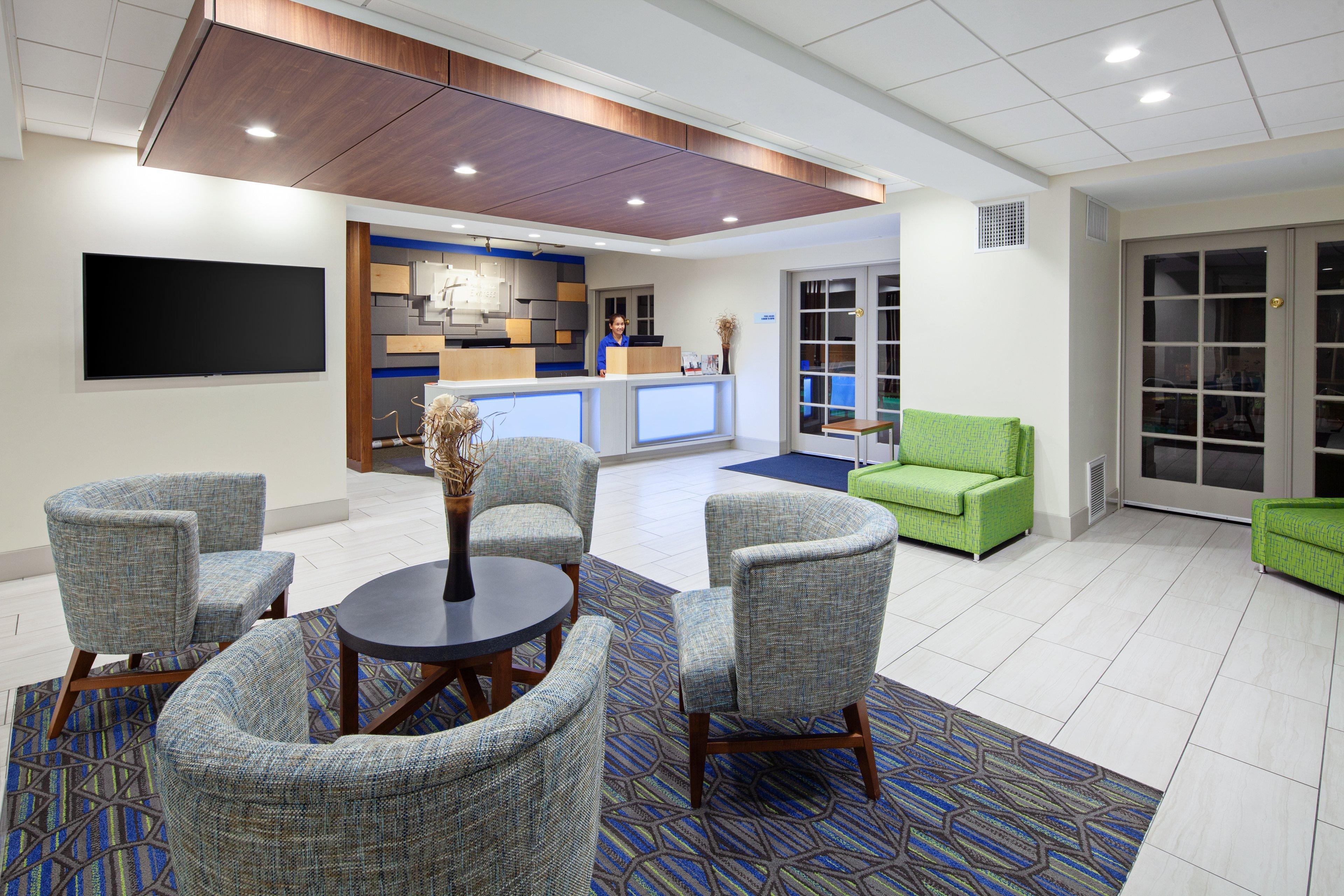 Holiday Inn Express Hotel & Suites San Diego-Escondido By Ihg Bagian luar foto